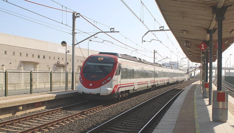 Estudios dinámicos asociados a componentes multimateriales avanzados aplicados al sector ferrocarril