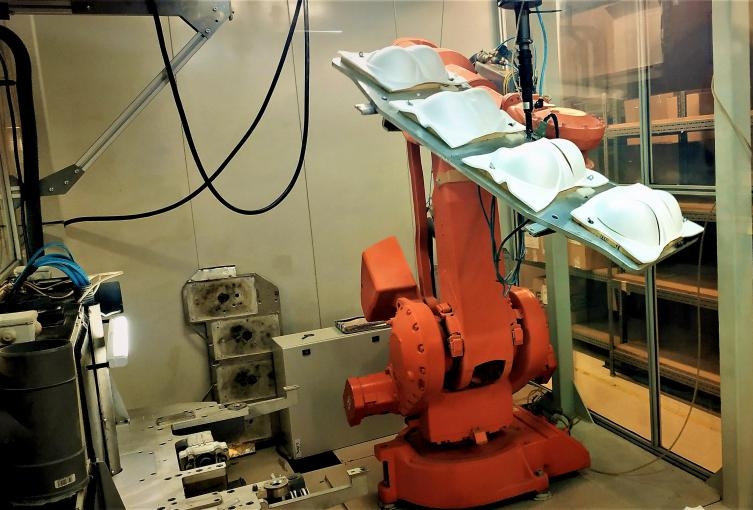 AIMEN y Selmark participan en un proyecto para desarrollar un robot bimanual capaz de manipular materiales deformables o flexibles