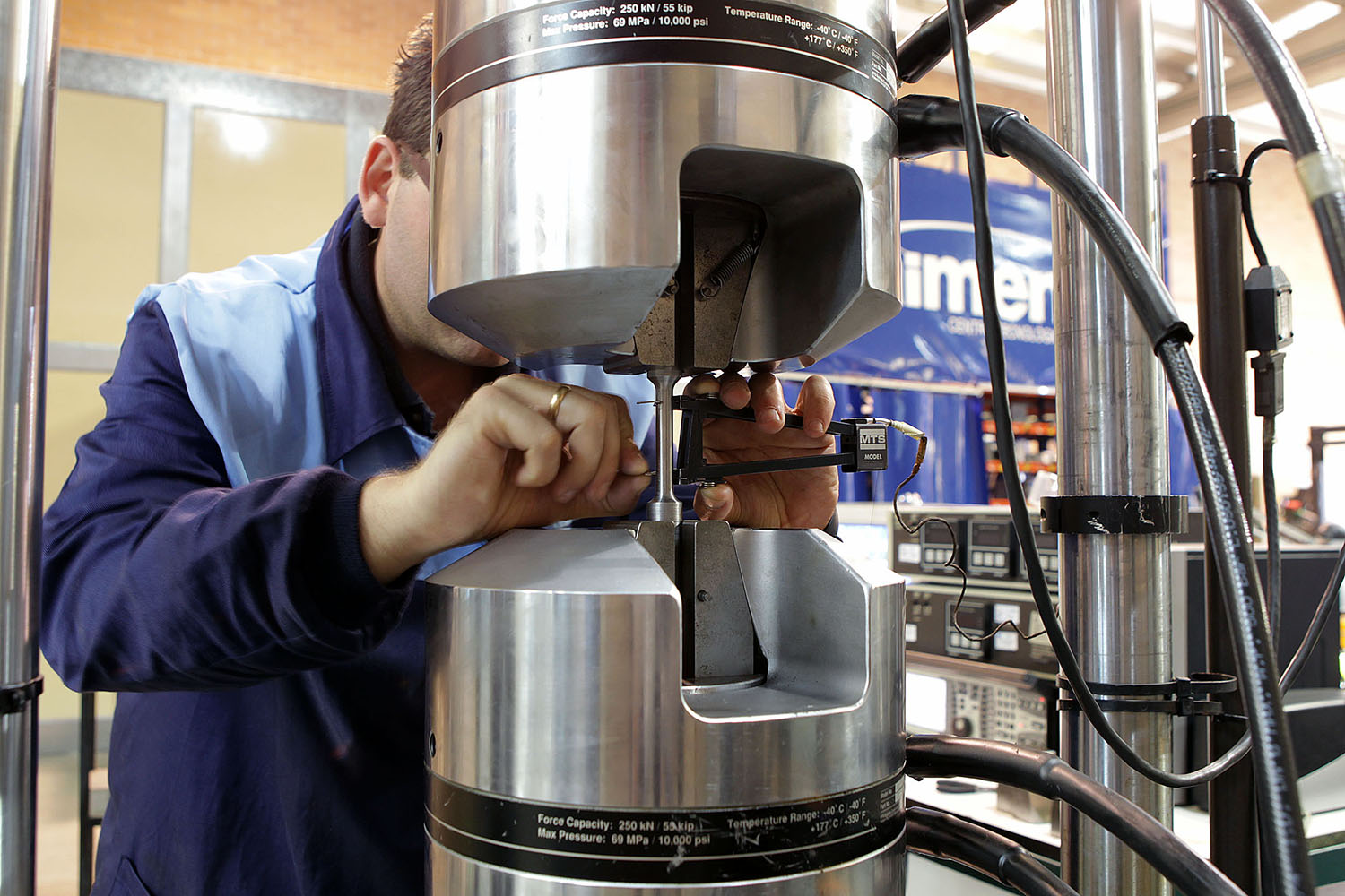 Análisis y Ensayos de Materiales