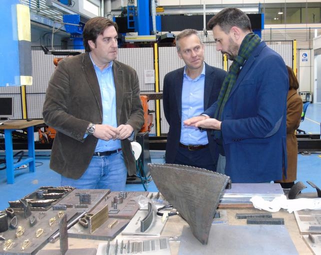 AIMEN recibe la visita de Ignacio Bueno, director de PSA Vigo