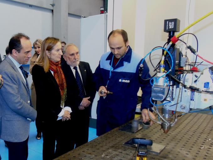 La presidenta del Congreso de los Diputados, Ana Pastor, visita AIMEN Centro Tecnológico